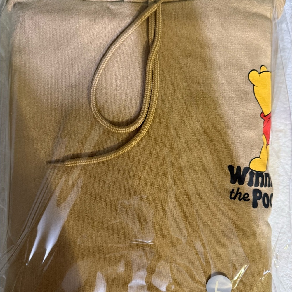 Disney Tan Winnie the Pooh Women's Hoodie  Size L - Picture 10 of 12